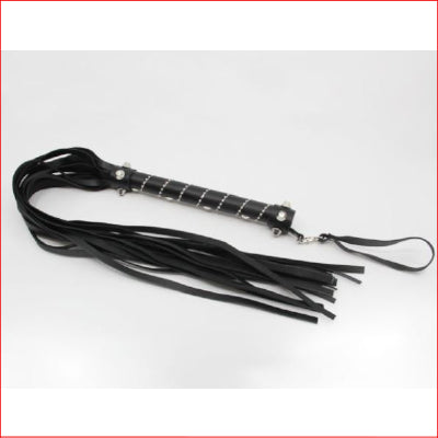 Chain Wrap Handle Whip w Studs Black